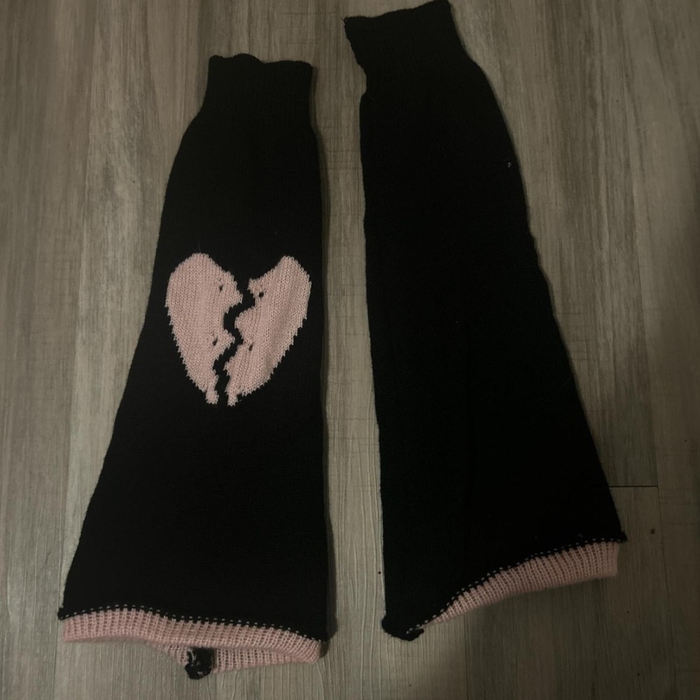 Black and Pink Heart Leg Warmers